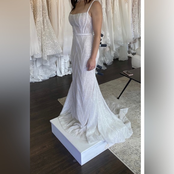 NEVER WORN BRAND NEW Jane Hill River Sequins Pearl Wedding Dress - Picture 5 of 8